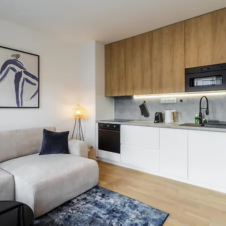 Maroldka Modern With Terrace & Private Garage Praga