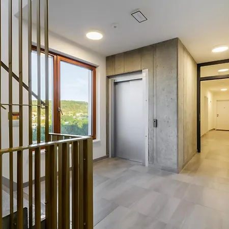 Apartament Maroldka Modern With Terrace & Private Garage *